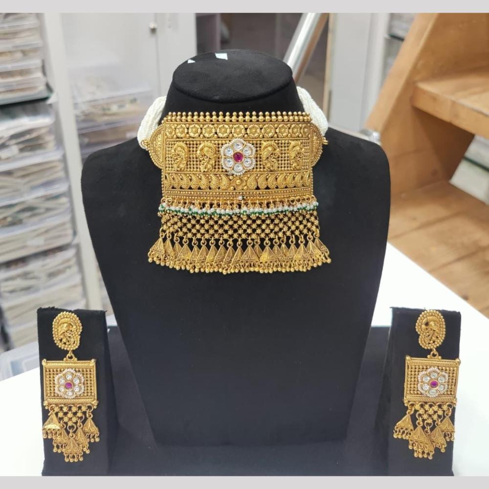 Kavita Art Royal Gold Kundan Choker Necklace Set For Festivals And Weddings