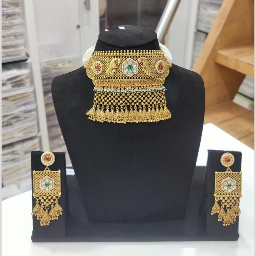 Kavita Art Royal Gold Kundan Choker Necklace Set For Festivals And Weddings