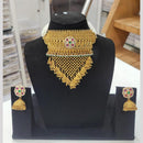 Kavita Art Traditional Gold Kundan Choker Necklace with Matching Earrings