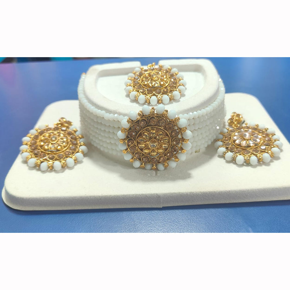 Kavita Art Elegant Shine Crystal and Pearl Choker Necklace Set