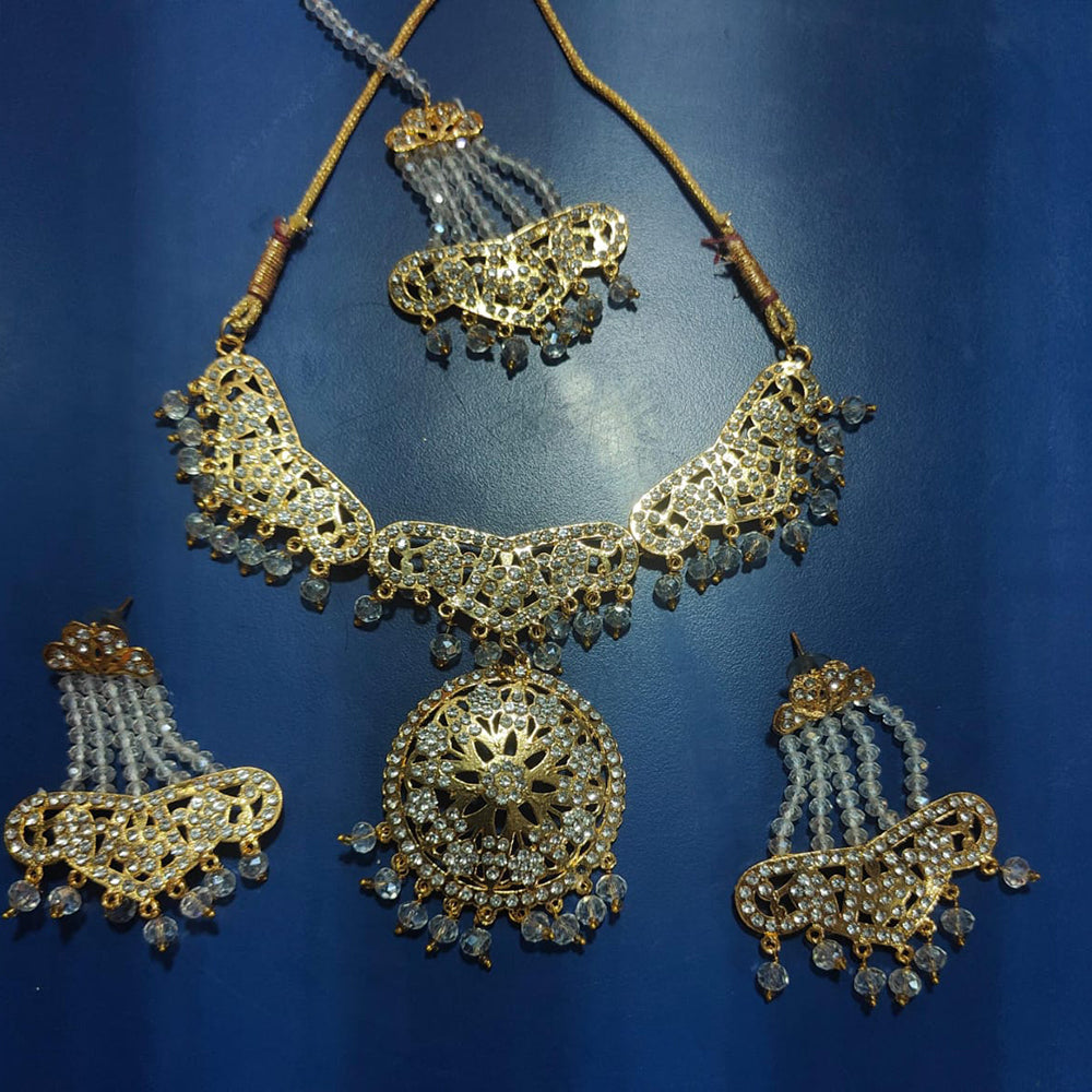 Kavita Art Sparkle Glow Crystal and Pearl Choker Necklace Set