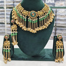 Kavita Art Elegant Shine Pota Stone And Pearls Necklace Set