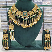 Kavita Art Elegant Shine Pota Stone And Pearls Necklace Set