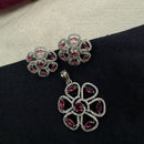 Kavita Art Classic American Daimond Stone Pendant And Earring Set