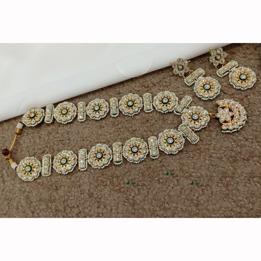 Kavita Art Premium Austrian Stone And Pearl Necklace Set