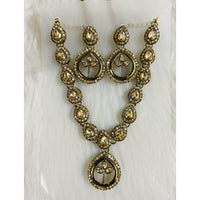 Kavita Art Premium Crystal And Austrian Stone Necklace Set