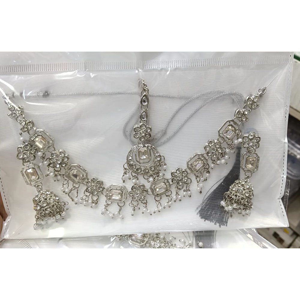 Kavita Art Elegant Crystal Stone And Pearl Designer Necklace Set
