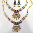 Kavita Art Royal Pota Stone And Pearl Designer Necklace Set