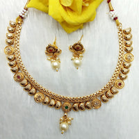 Kavita Art Heritage Pota Stone And Beads Necklace Set