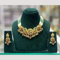 Kavita Art Heritage Pota Stone And Pearl Necklace Set