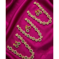 Kavita Art Sparkling Crystal And Austrian Stone Necklace Set