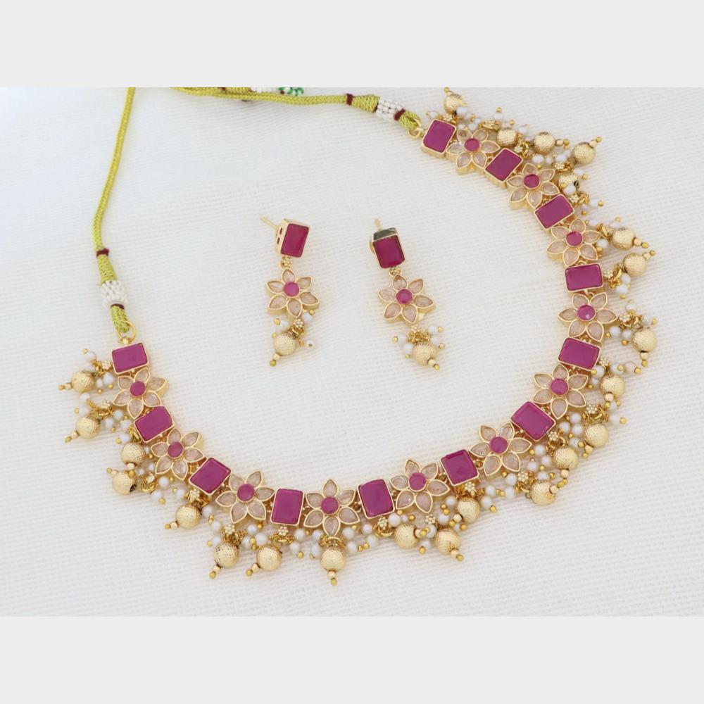Kavita Art Elegant Crystal Stone Pearl Necklace Jewellery Set