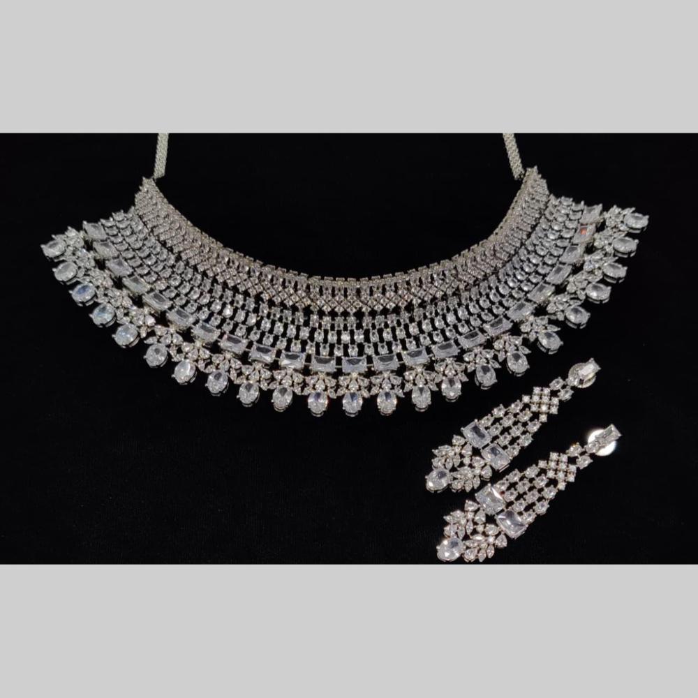 Kavita Art Glamorous American Diamond Choker Necklace Set