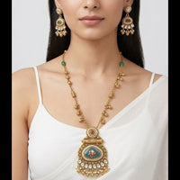 Kavita Art Elegant Pota Stone And Pearl Long Necklace Jewellery Set