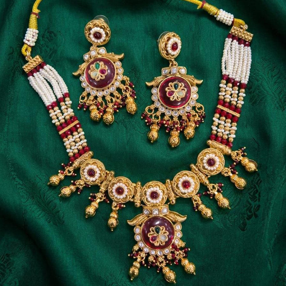 Kavita Art Elegant Pota Stone Pearl And Beads Necklace Set