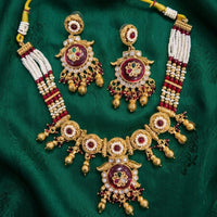 Kavita Art Elegant Pota Stone Pearl And Beads Necklace Set