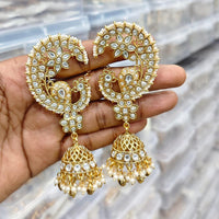 Kavita Art Gold Plated Pota Stone And Pearl Earcuff Jhumki