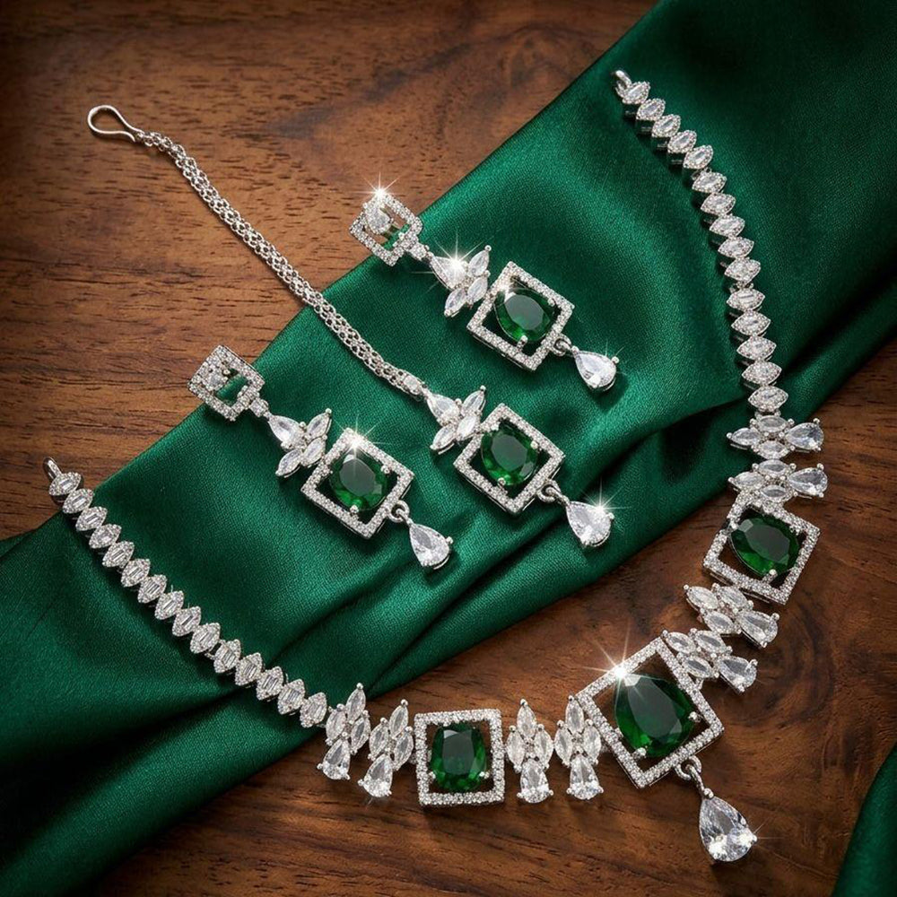 Kavita Art Graceful American Diamond Necklace Set for Women