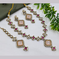 Kavita Art Designer Pota Stone And Pearl Necklace Set