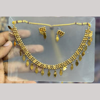 Kavita Art Elegant Necklace Set for Women