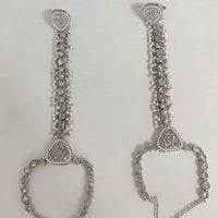 Kavita Art Wedding Wear Crystal Stone And Pearl Hath Panja