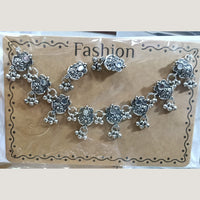 Kavita Art Boho Style Oxidised Plated Mirror And Pearl Necklace Set