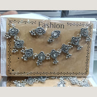 Kavita Art Boho Style Oxidised Plated Mirror And Pearl Necklace Set