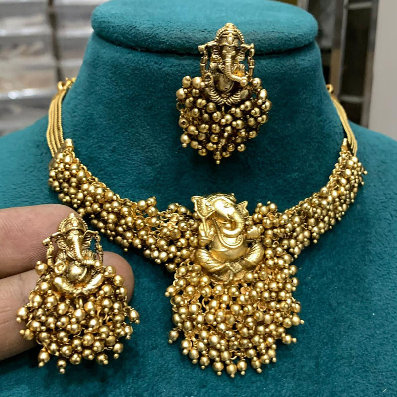 Sona Creation Gold Plated Pearls And Lord Necklace Set