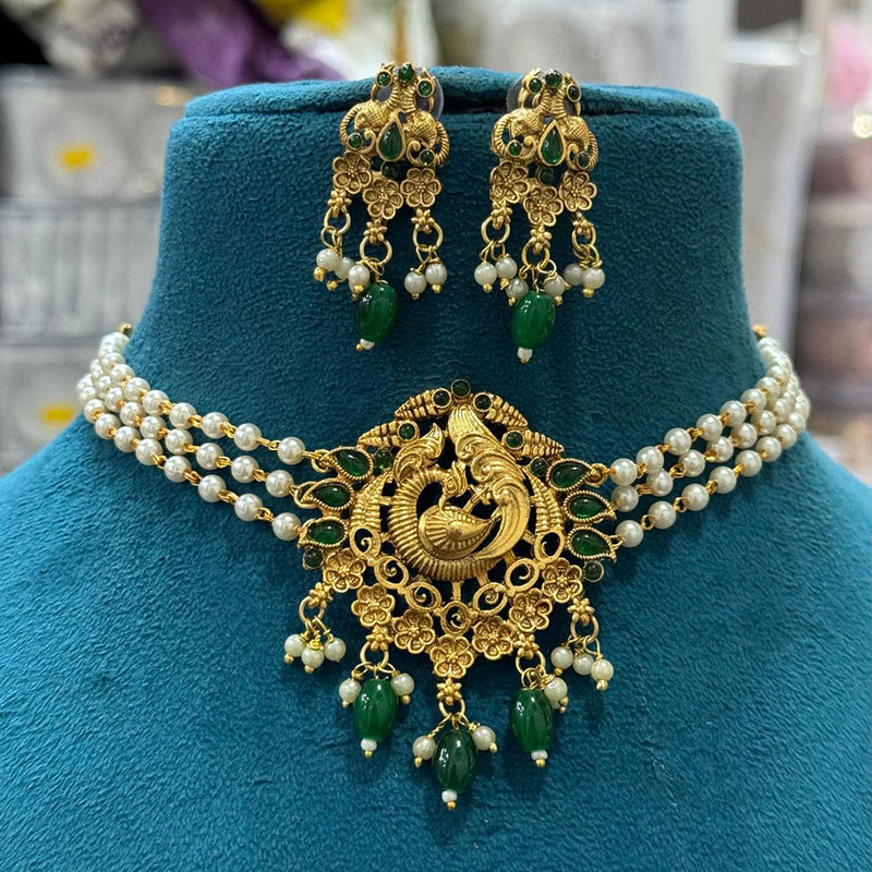 Sona Creation Gold Plated Pota Stone And Pearl  Choker Necklace Set