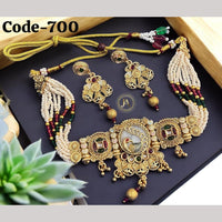 SNERA Gold Plated Pota Stone And Pearls Choker Necklace Set 