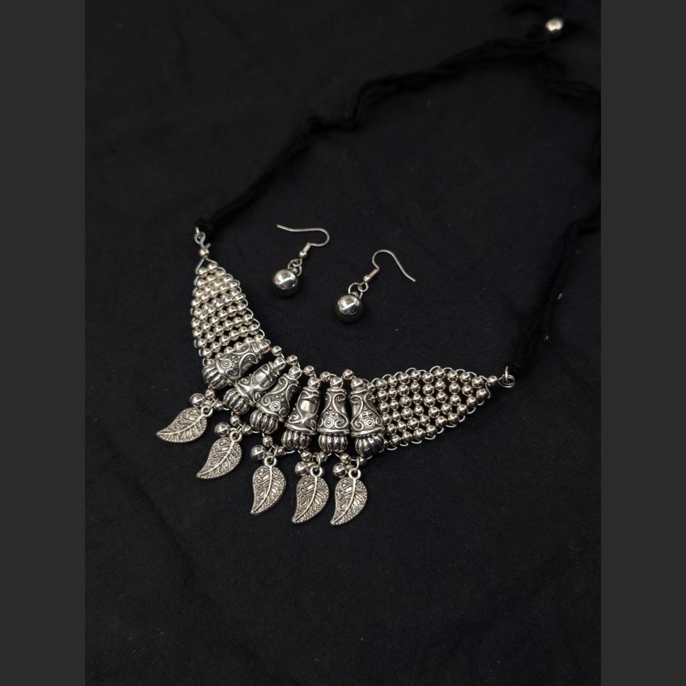SNERA Oxidised Plated Necklace Set