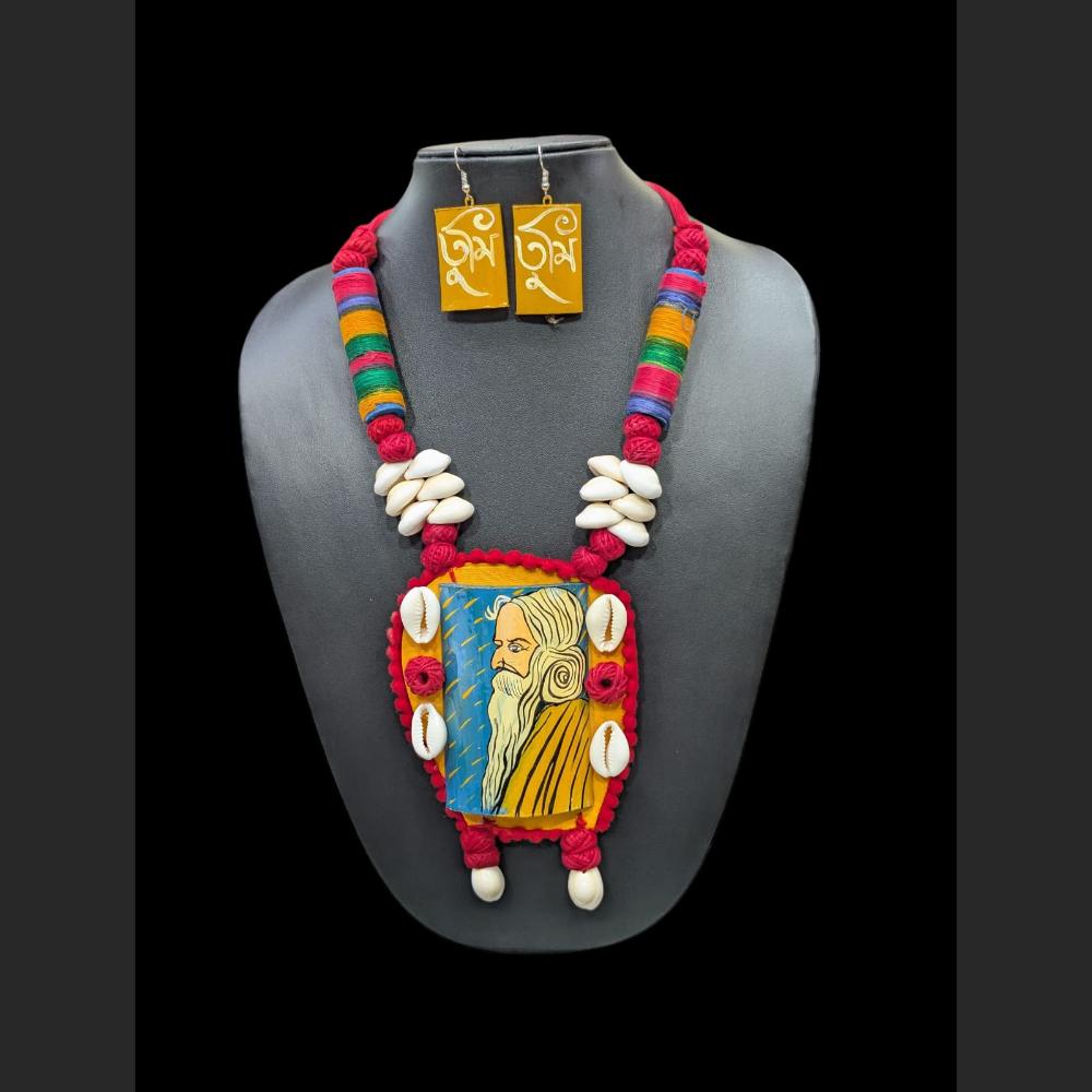 SNERA Artistic Designer Terracotta And Shell Necklace Set