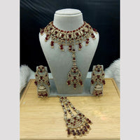 SNERA Elegant Crystal Stone And Pearl Necklace Set Women