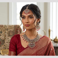 SNERA Elegant Crystal Stone And Pearl Necklace Set Women