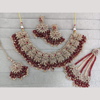 SNERA Sparkling Crystal Stone And Pearl Necklace Set