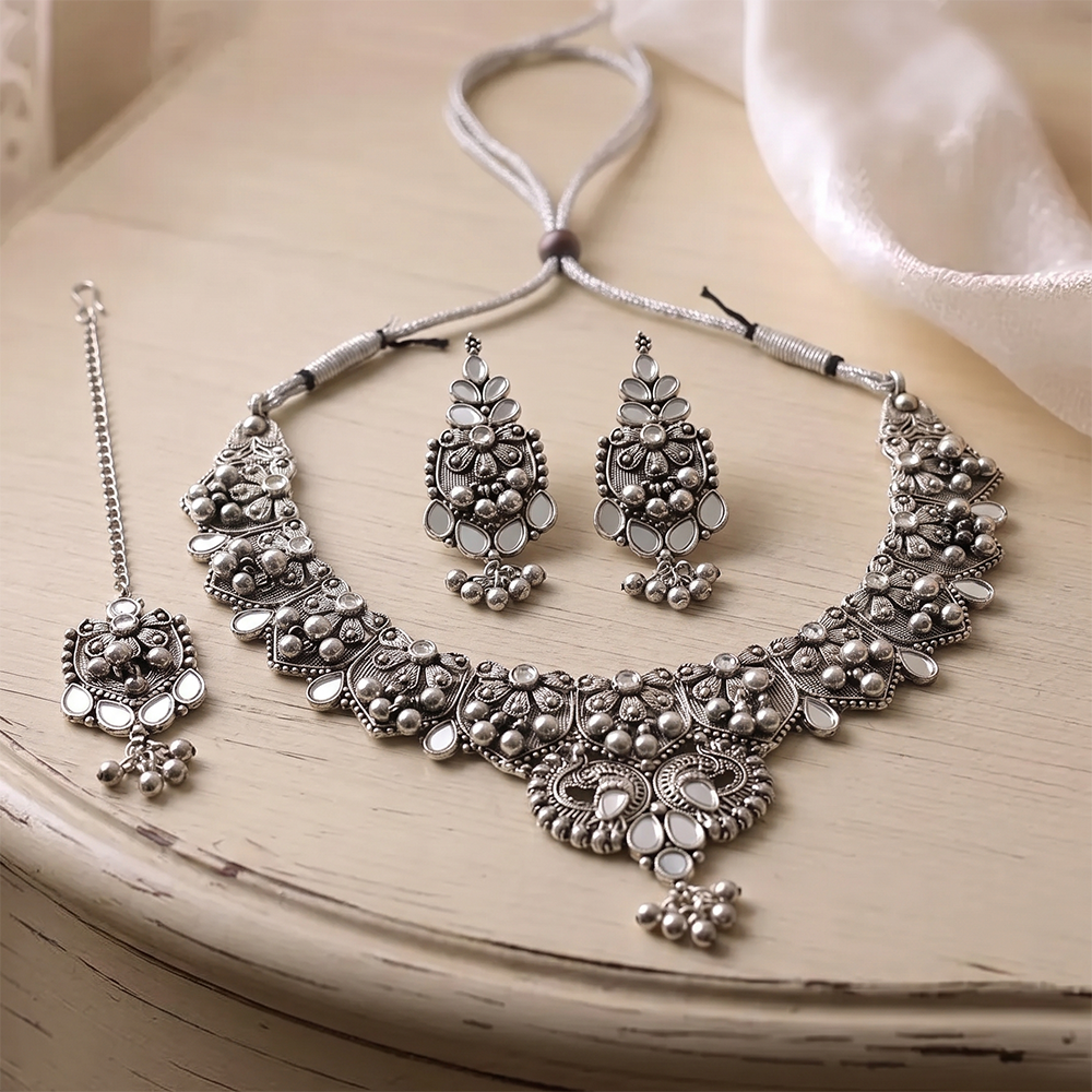 Urthn Oxidised Silver Choker Necklace Set with White Beads & Jhumka Earrings(Pack of 3)