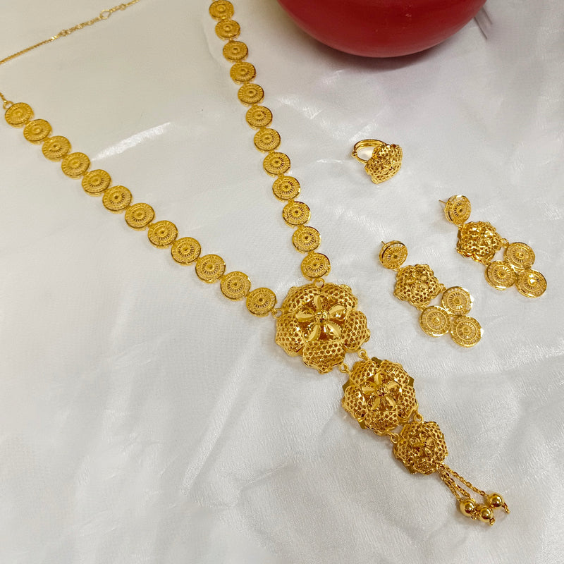 Long necklace deals in gold designs