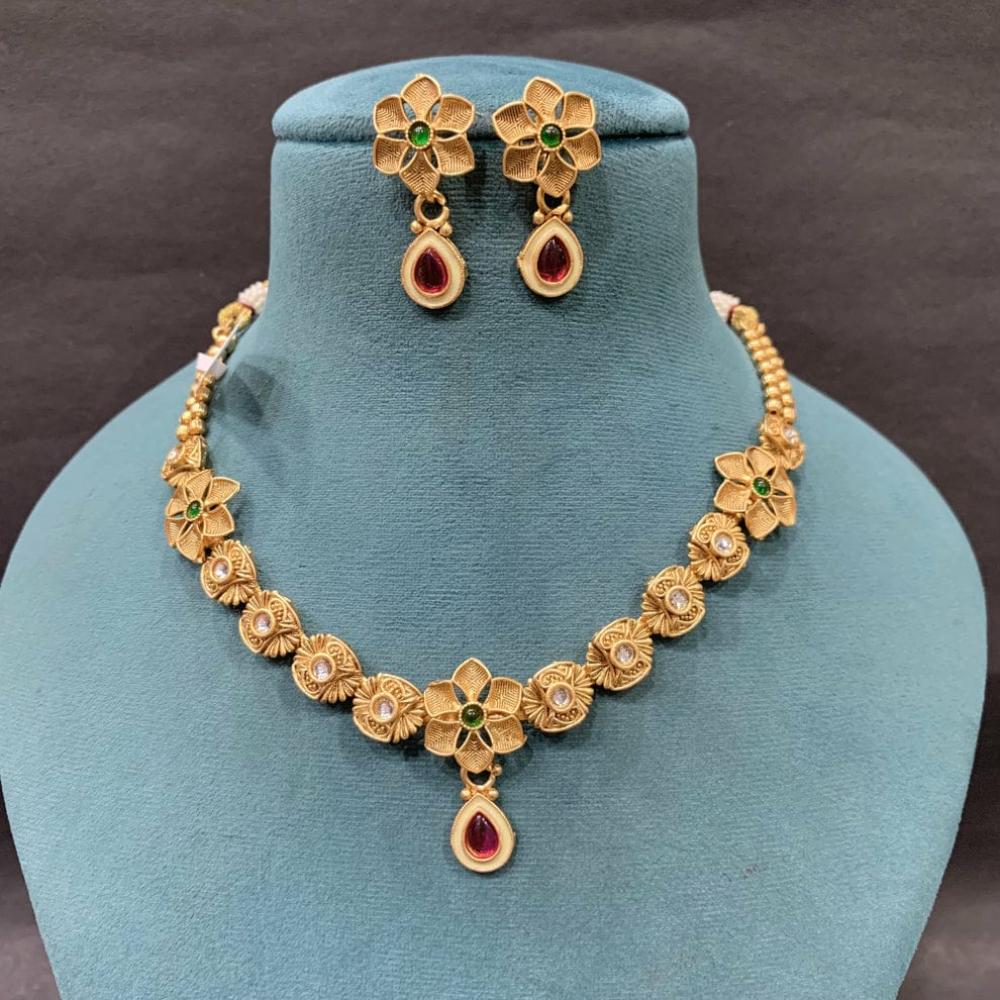 Everlasting Quality Jewels Gold Plated Pota Stone And Meenakari Necklace Set