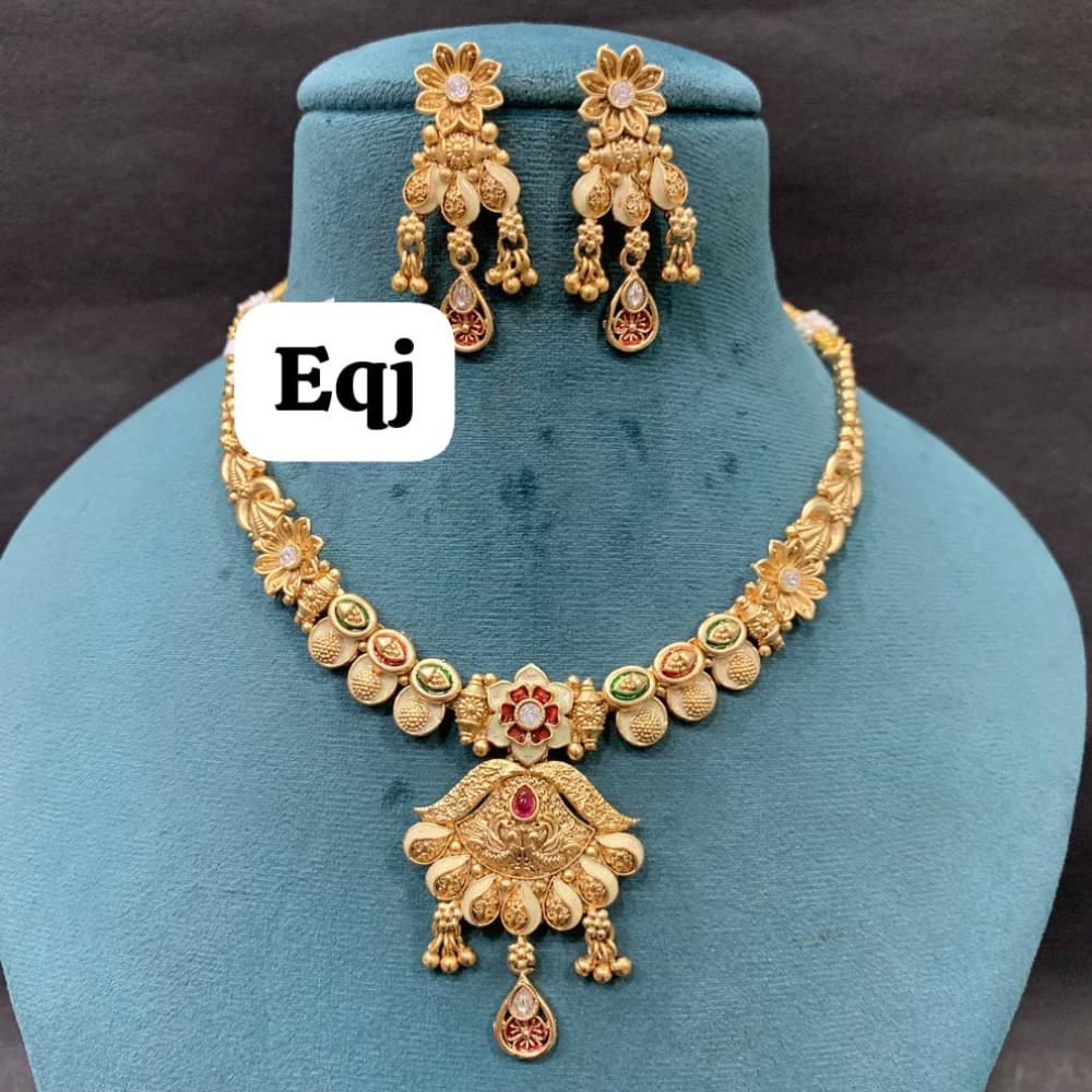 Everlasting Quality Jewels Gold Plated Pota Stone And Meenakari Necklace Set