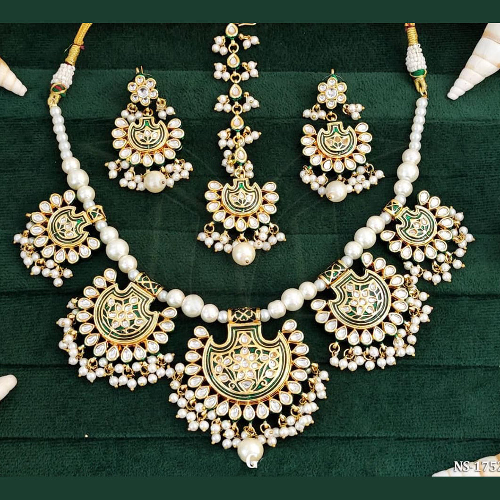 Everlasting Quality Jewels Gold Plated Kundan And Meenakari Necklace Set