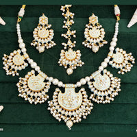 Everlasting Quality Jewels Gold Plated Kundan And Meenakari Necklace Set