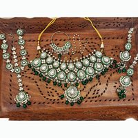 Everlasting Quality Jewels Timeless Polki Kundan And Pearls Necklace Set