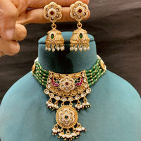 Everlasting Quality Jewels Designer Pota Stone And Pearl Choker Necklace Set