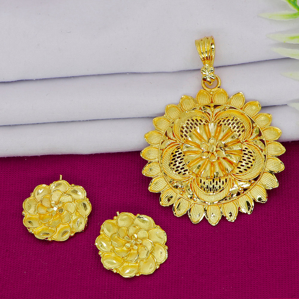 Mahavir Gold Plated Pendant Set