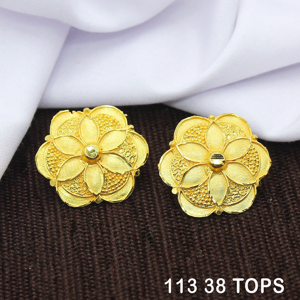 Mahavir Dye Gold Studs Earrings