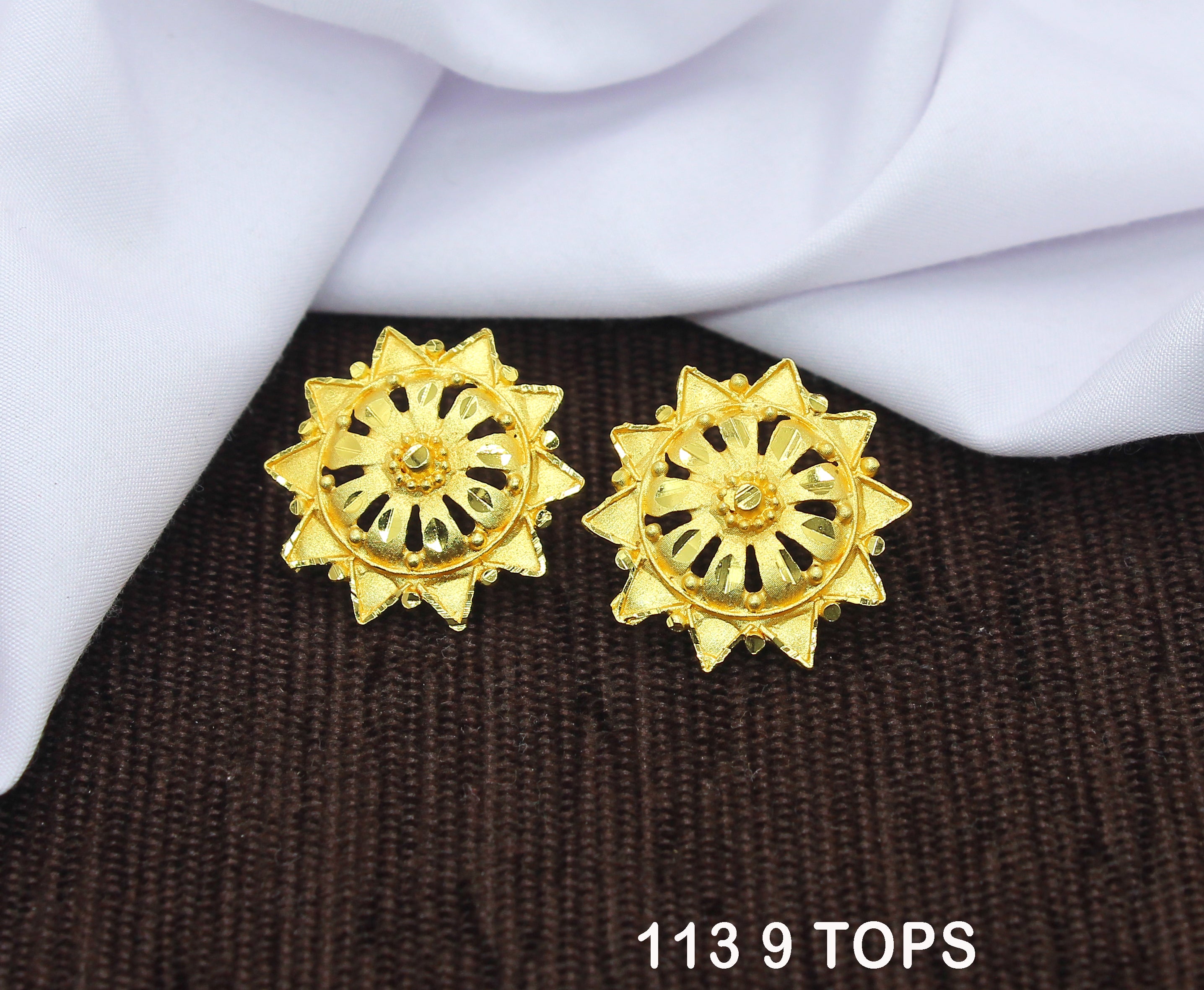 Mahavir Dye Gold Studs Earrings