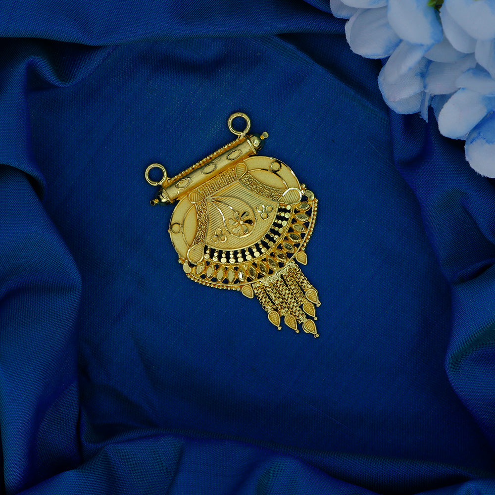 Mahavir Stylish DYE Gold Plated Pendant for Women  (Pack of 6)