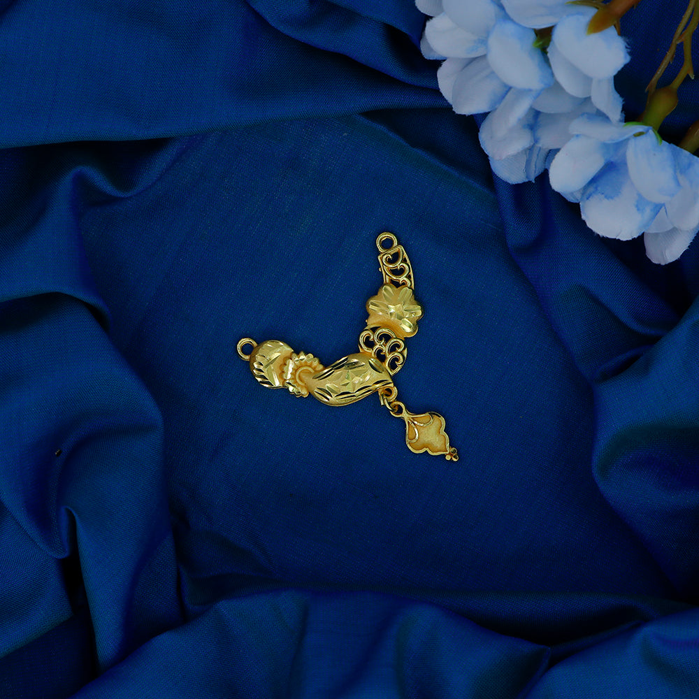 Mahavir Stylish DYE Gold Plated Pendant for Women (Pack of 6)