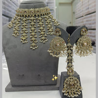 FS Collection Gold Plated Kundan Stone And Pearl Choker Necklace Set