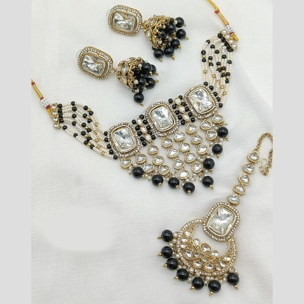 FS Collection Gold Plated Kundan Stone And Pearl Choker Necklace Set